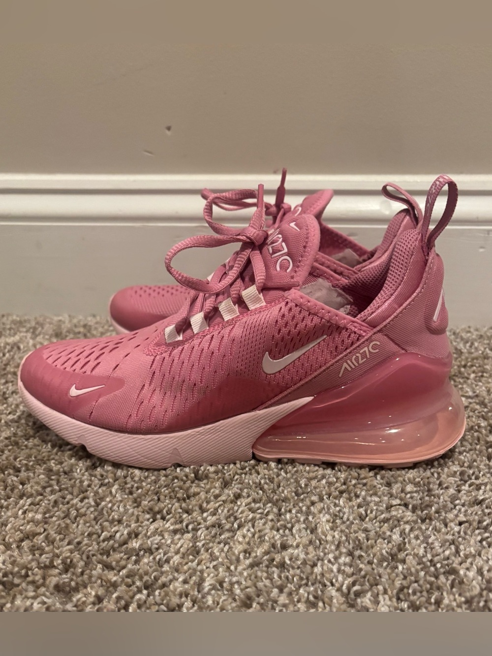 Air Max 270, Magic Flamingo/Pink Foam, size 4Y